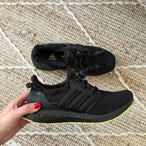 Practically new adidas ultra boost limited edition Ivy Park
